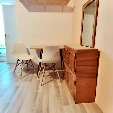 Little Studio Near Iulius Mall Apartamento *